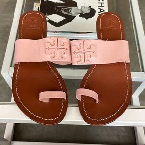 Tory Burch woman’s sandals